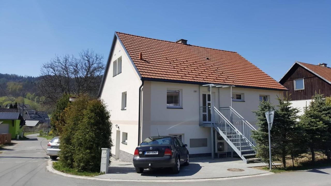 Sojka apartmány Jeseníky Sobotín Esterno foto